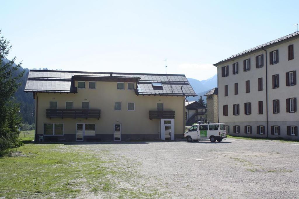 Soggiorno Dolomiti Mazzin Luaran gambar